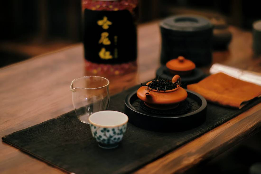 哈尼红茶席